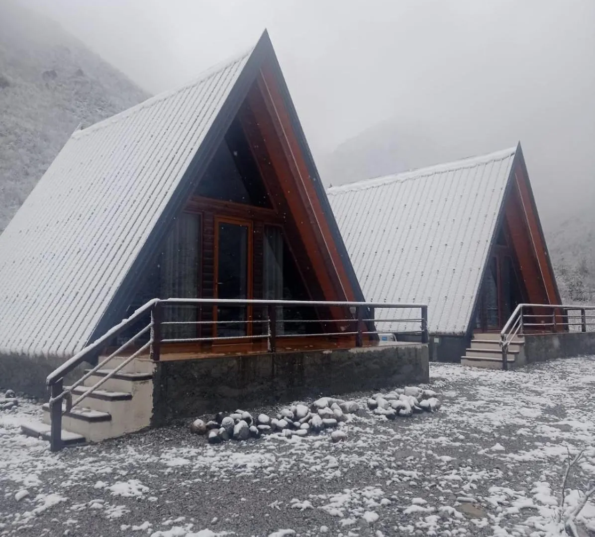 Bungaja Chalets Shkoder Albania